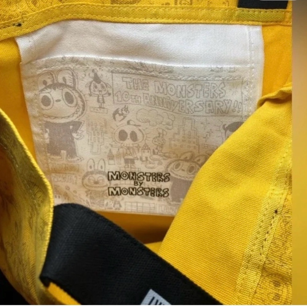 New 10 Anniversary Popmart Monster Bag - Picture 9 of 9